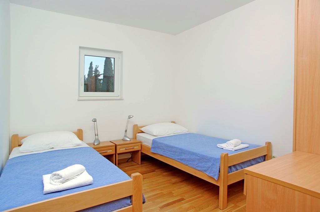 Aparthotel Marina Gromela Mirce 客房 照片