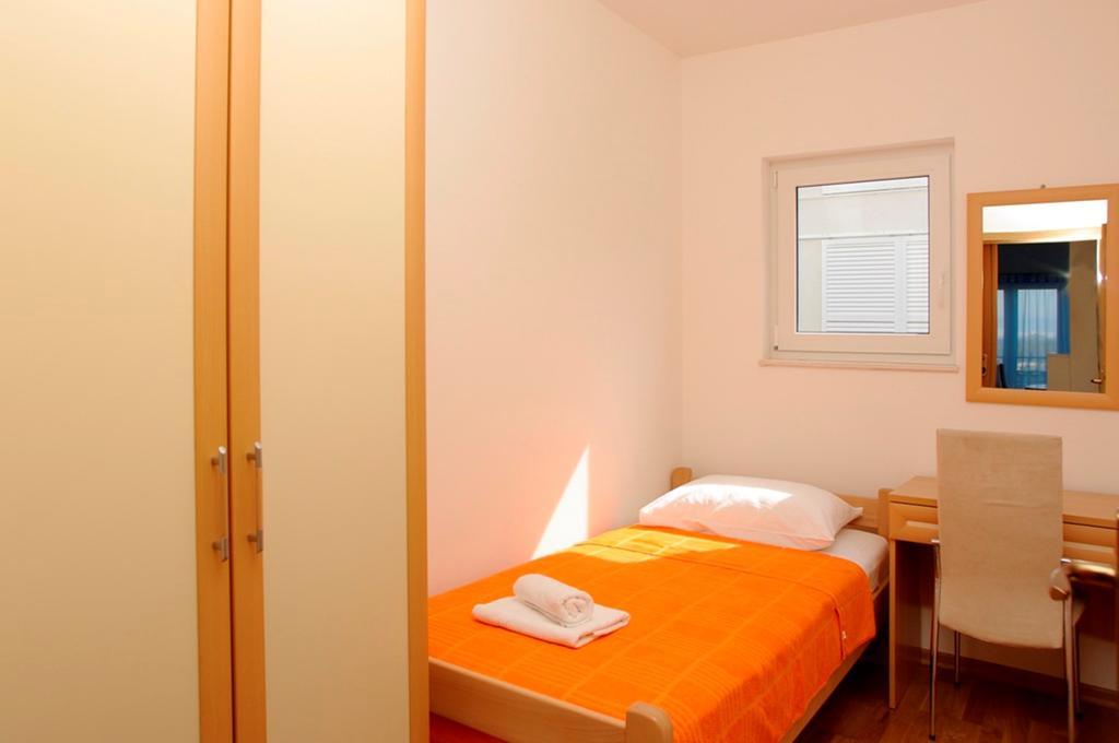Aparthotel Marina Gromela Mirce 客房 照片